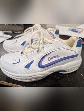 Vintage Curves White Athletic Sneakers with Blue & Purple Accents